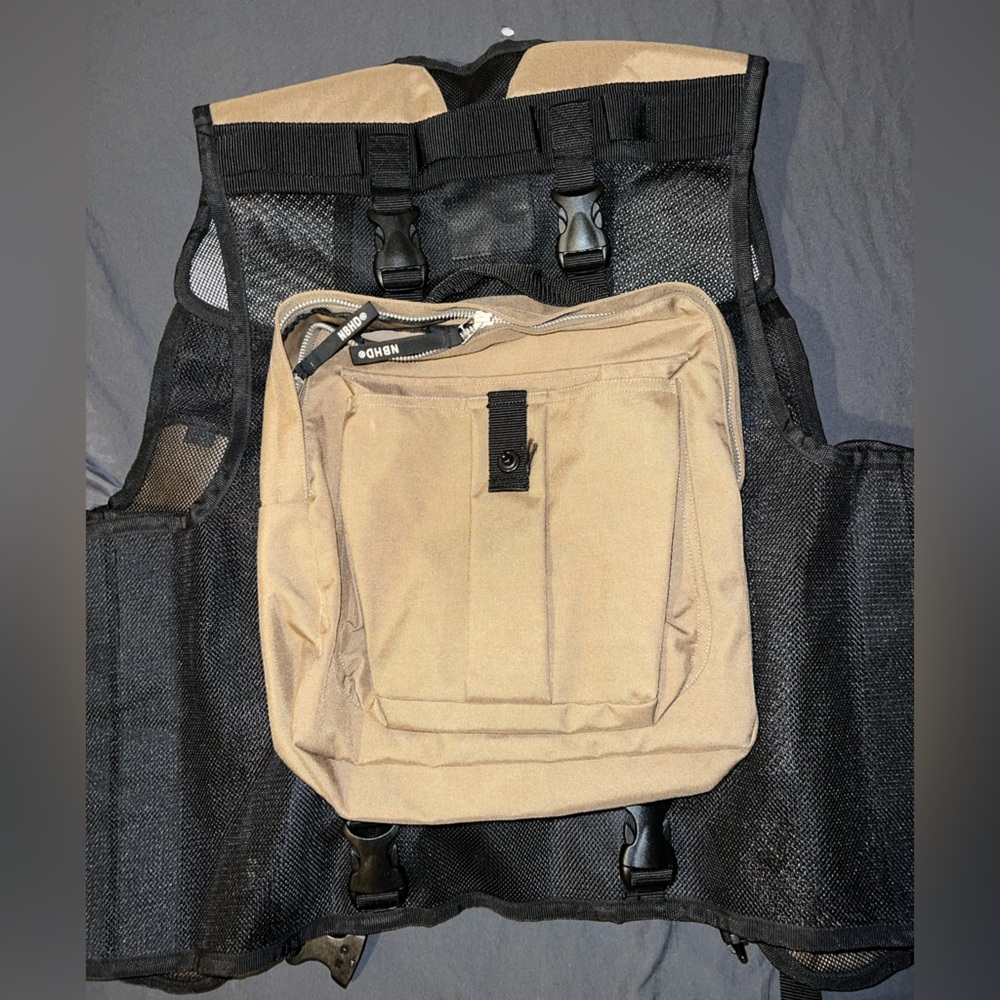 Utility vest - Picture 2 of 2